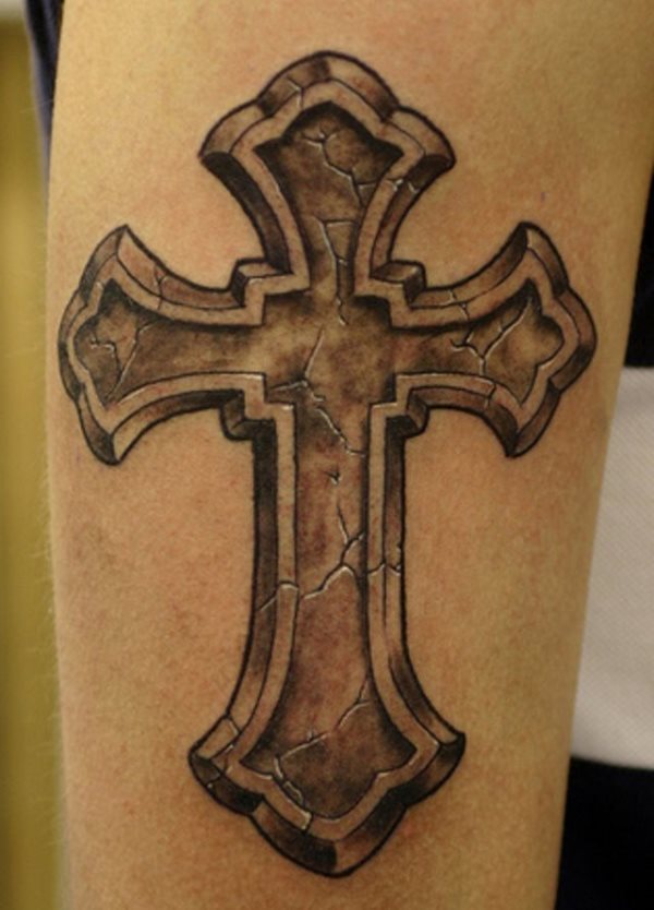 Tatouage croix celtique