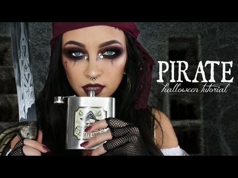 Maquillage femme pirate
