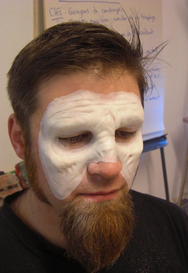 Maquillage zombie sans latex