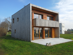 Maison hexagonale bois