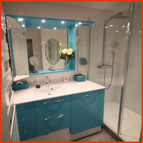 Meuble salle de bain bleu turquoise