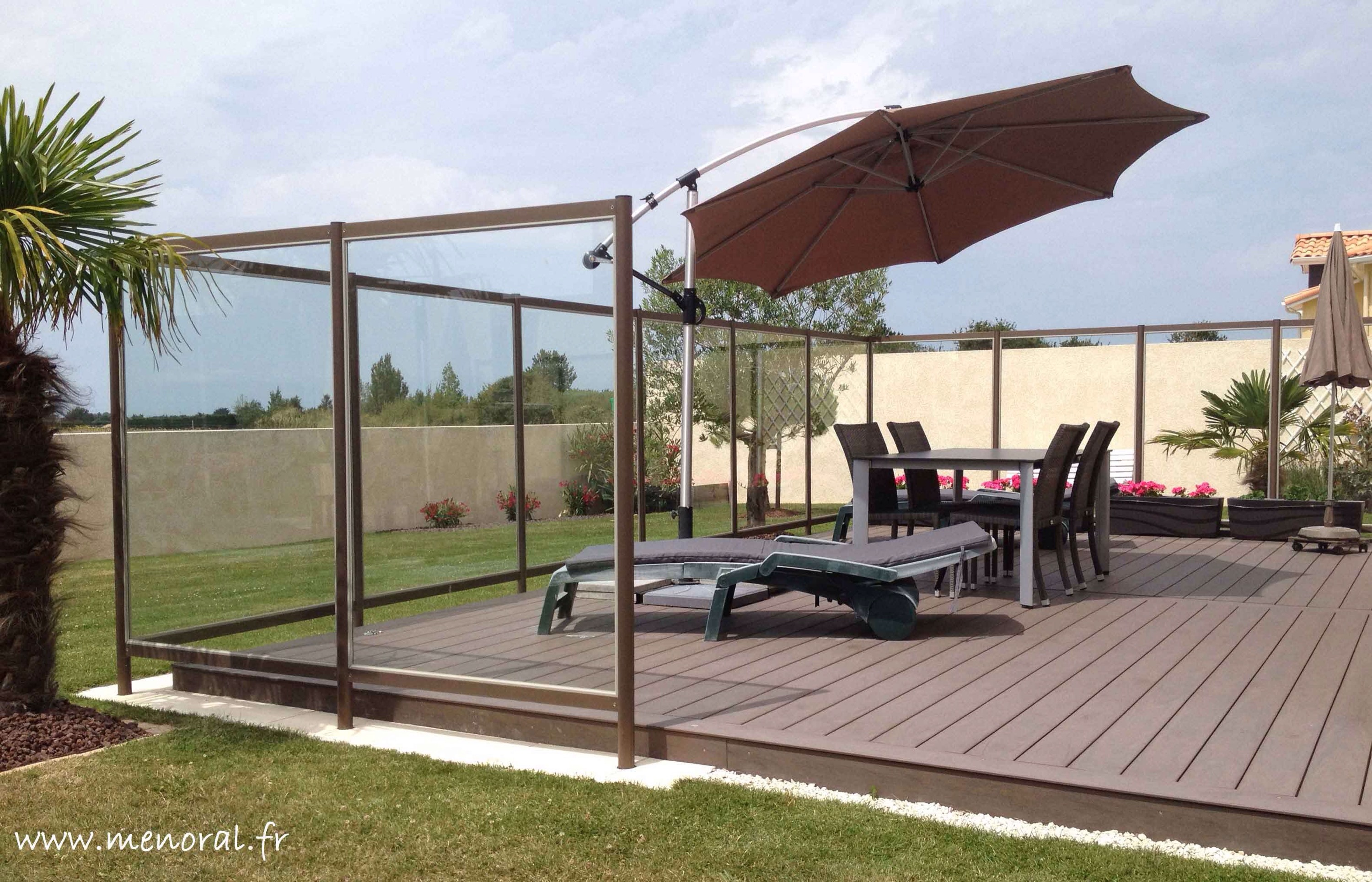 Coupe vent terrasse verre