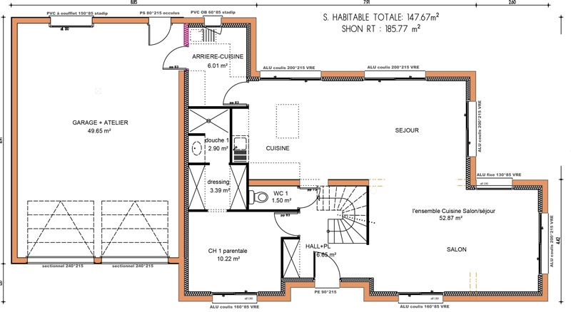 Plan de maison avec 5 chambres