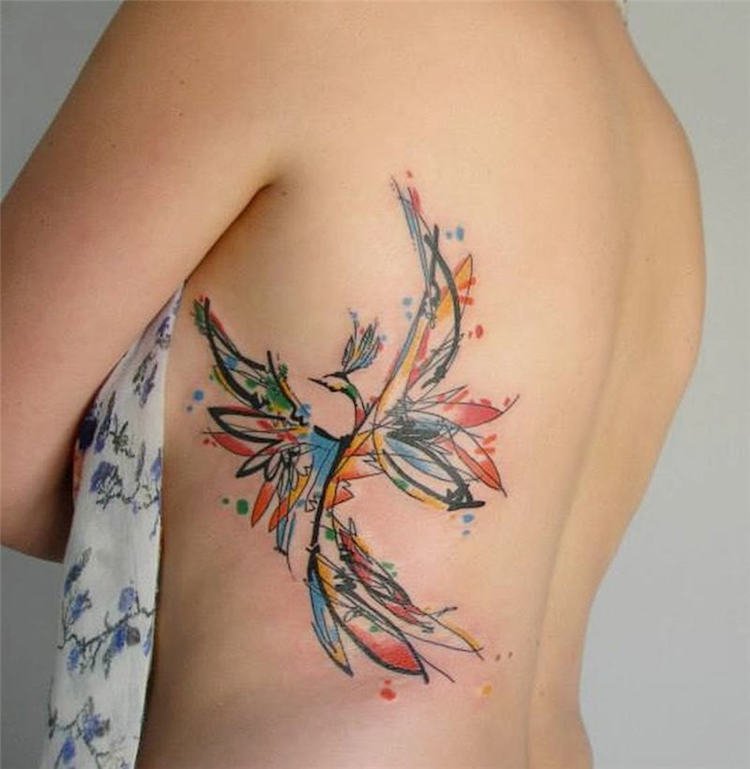 Tatouage phoenix femme