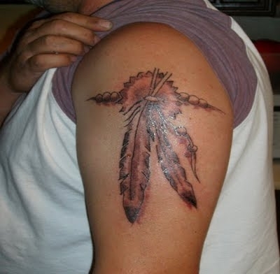 Tatouage plume indienne signification